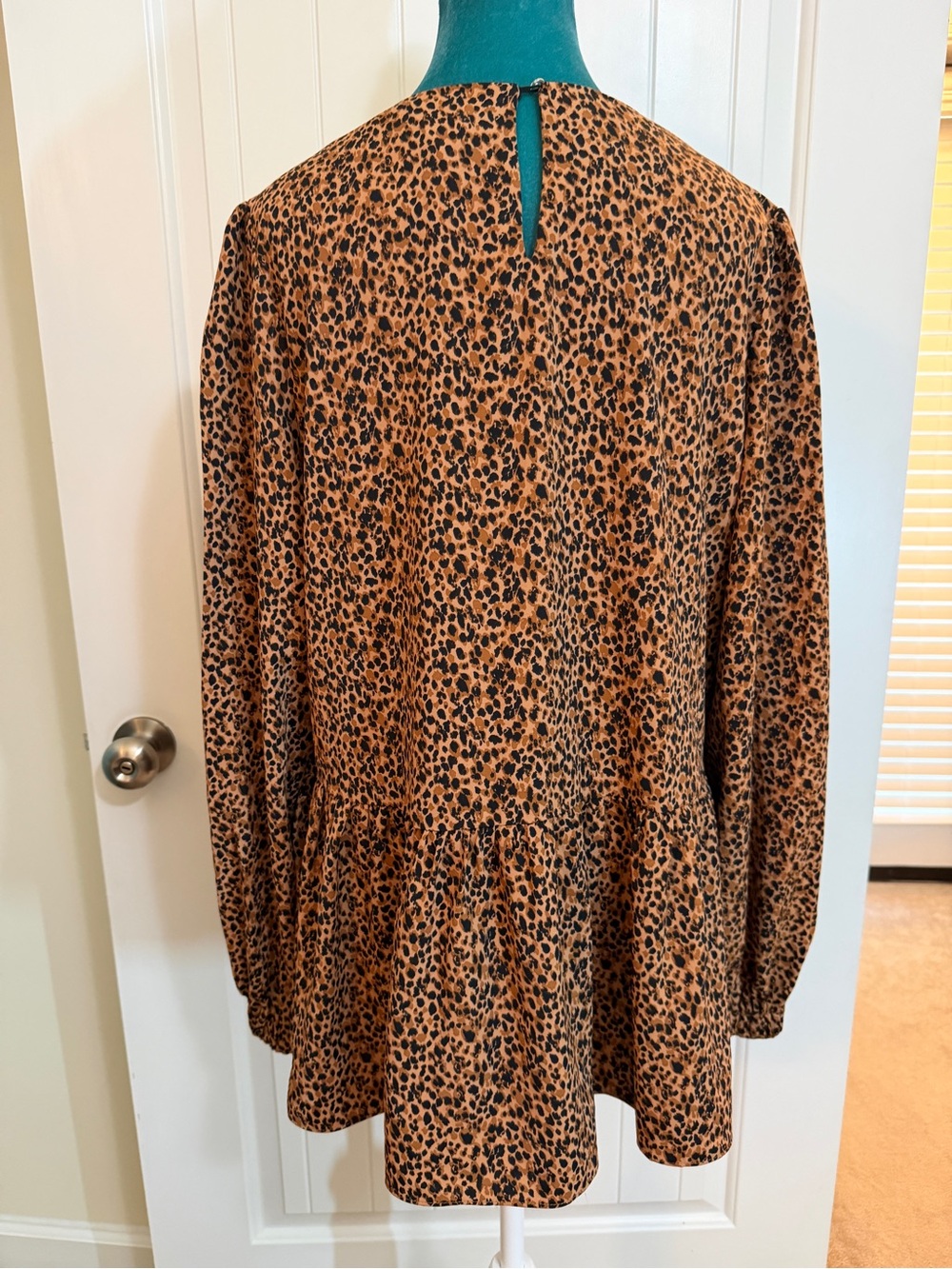 Pomander Place Leopard Print Peplum Top - Brown & Black Sz XL - Picture 16 of 17